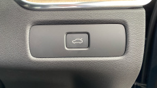 Volvo XC60 2.0 B5P Ultra Dark 5dr AWD Geartronic Petrol Estate